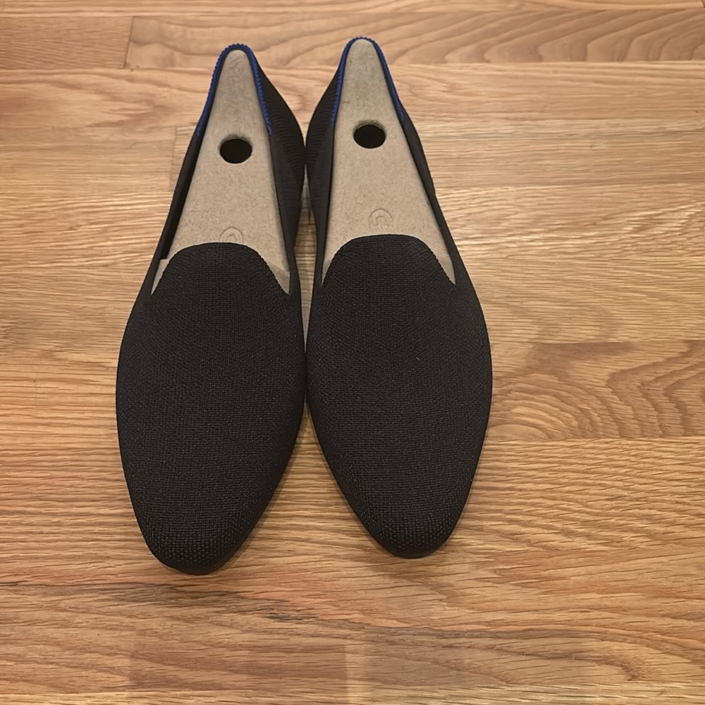 Rothy’s almond loafer flats size 9